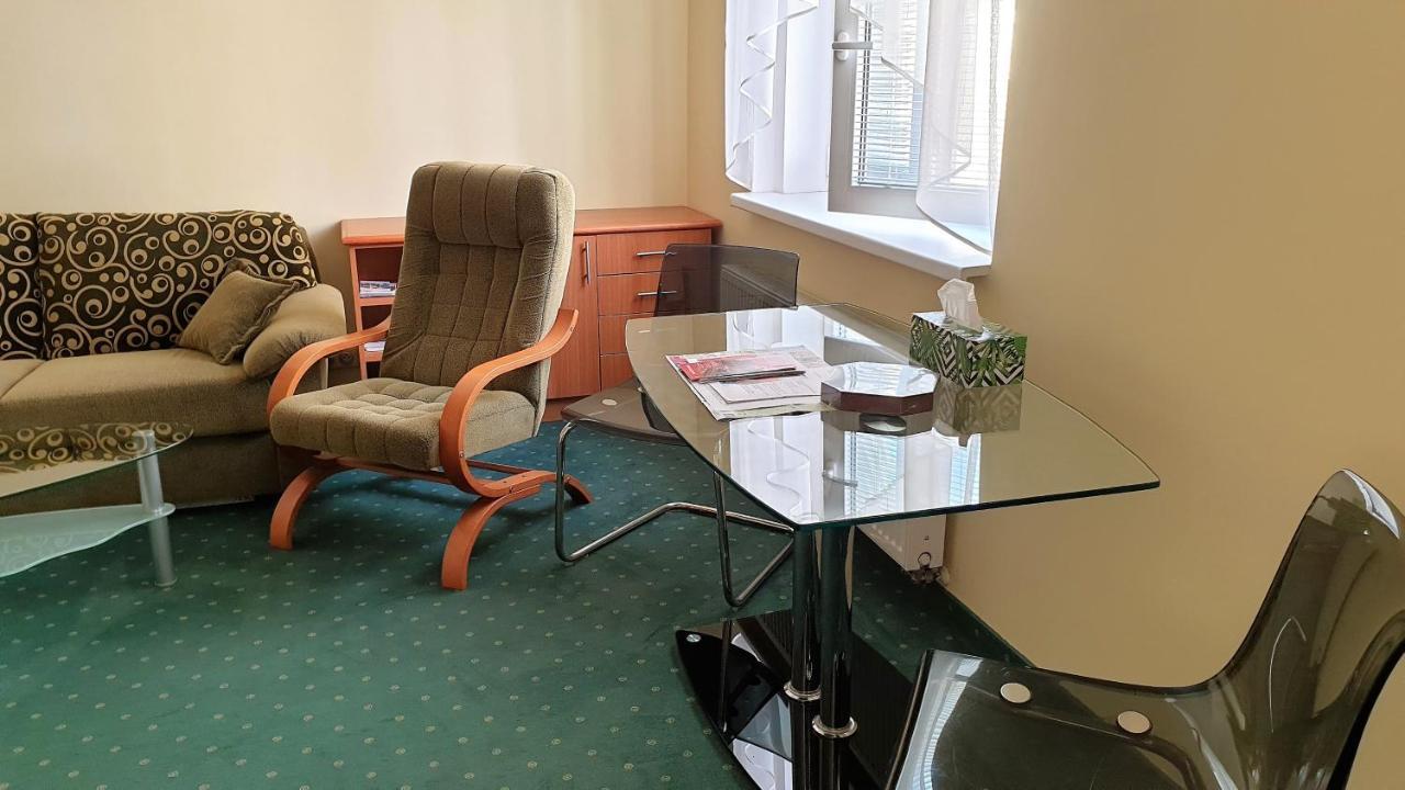 Spa Apartment Raisova Karlovy Vary Kültér fotó