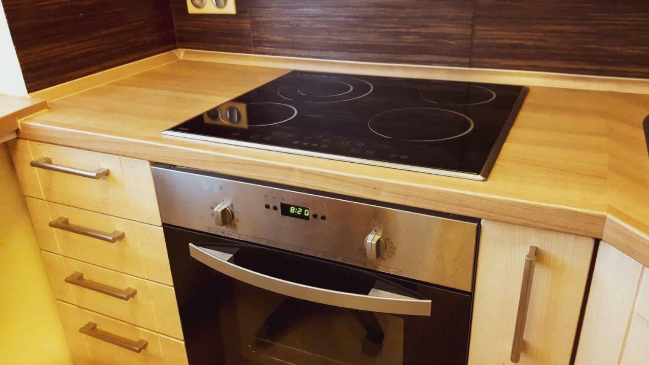 Spa Apartment Raisova Karlovy Vary Kültér fotó